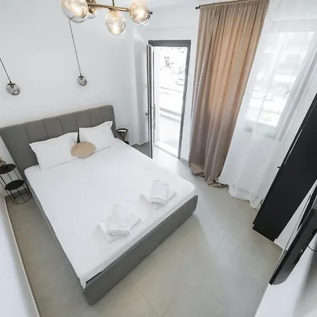 Ambra Luxury 18 דירה *
